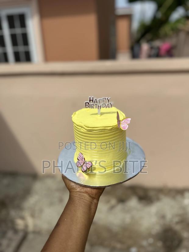 Bento Cake Size 4 Two Layers · Photo 1