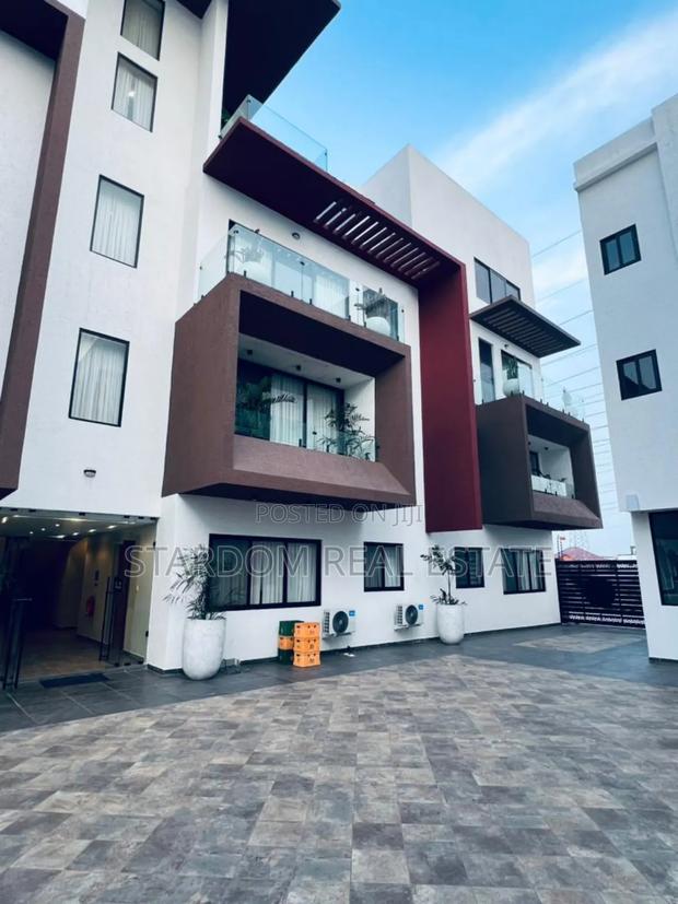 Furnished 4bdrm Townhouse / Terrace in Adjiriganor for rent · Photo 1