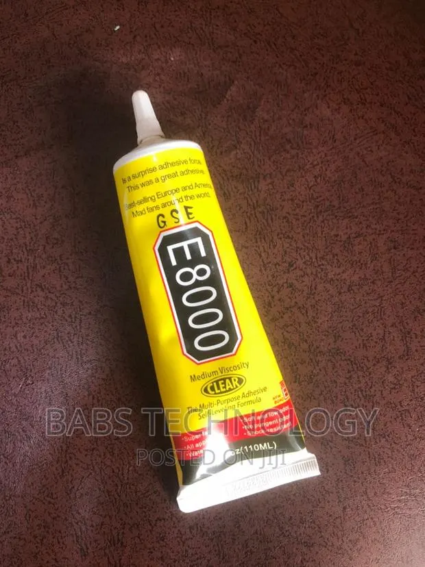 E8000 Multi Purpose Glue · Photo 2