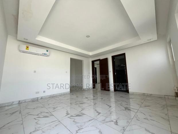 4bdrm Duplex in East Legon, A&C Mall Area for rent · Photo 8