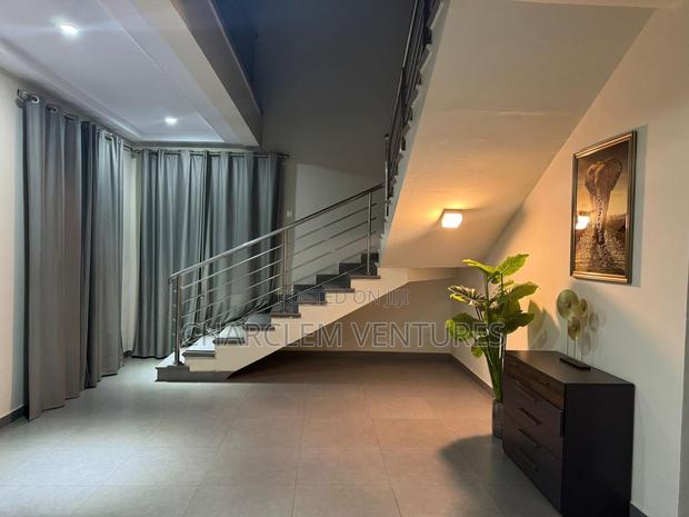 Furnished 4bdrm Townhouse / Terrace in Charclem Ventures, East Legon · Photo 5