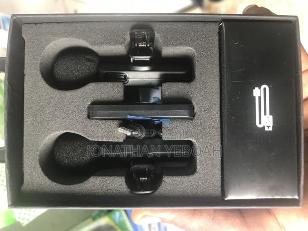 Lapel Wireless 3-in-1 Microphone for All Phones · Photo 3