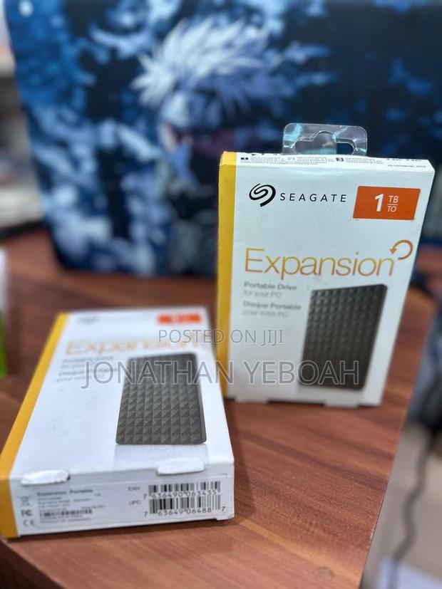 External Hard Disk Drive(Hhd) 1tb · Photo 1