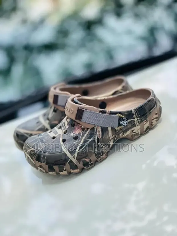 Crocs Slide · Photo 1