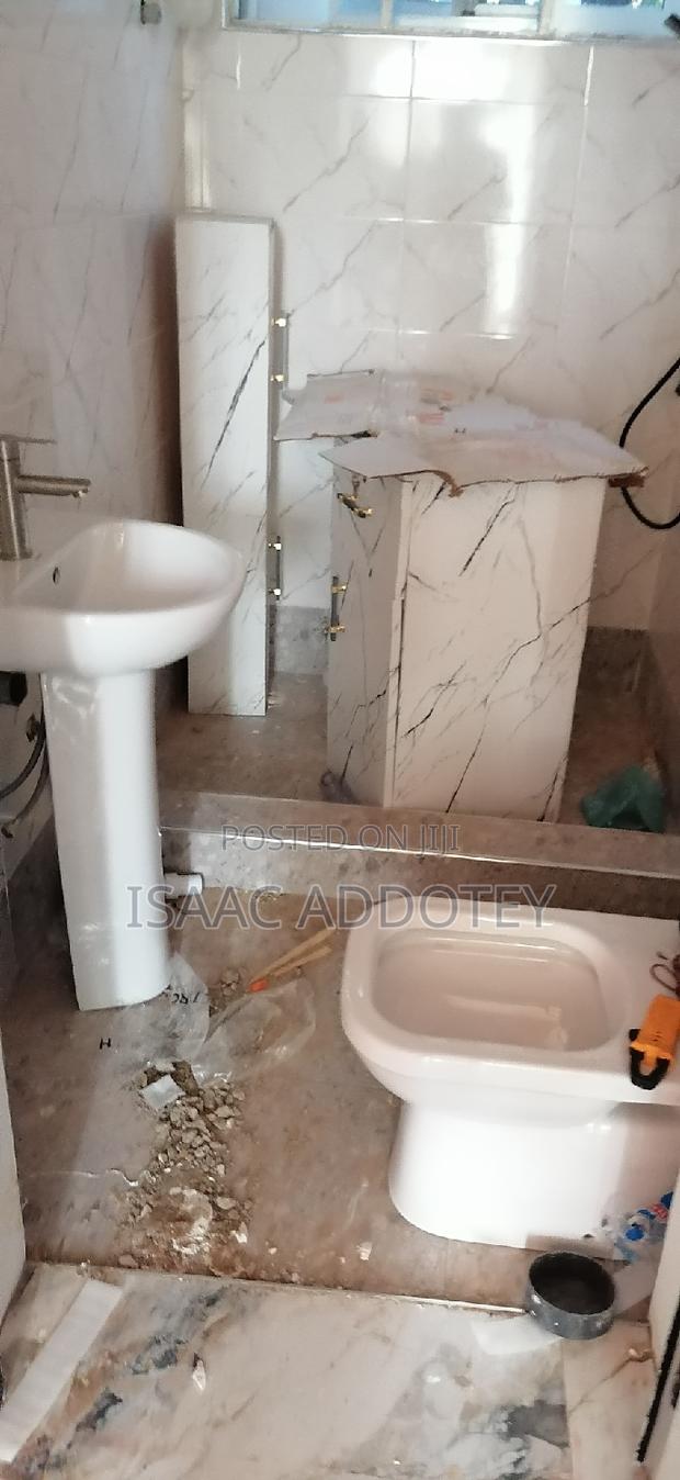 1bdrm Apartment in Chamber And Hall, Spintex for rent · Photo 5