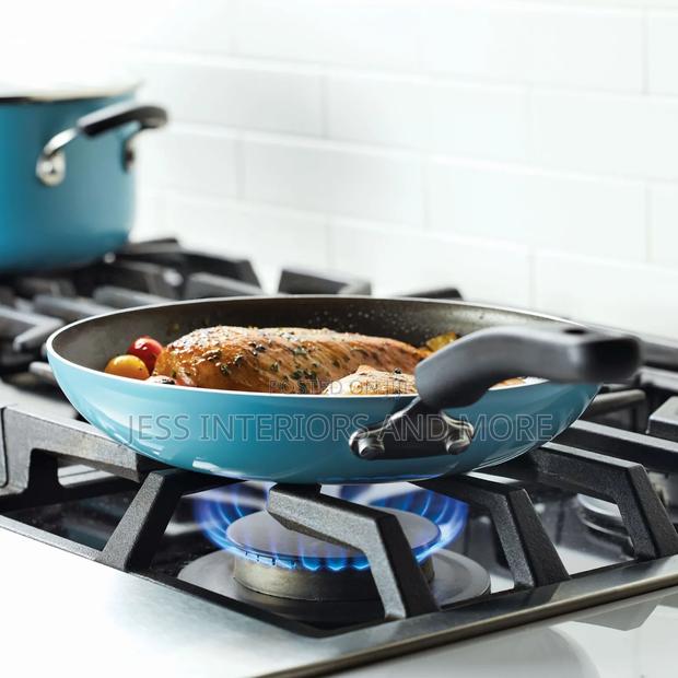 Farberware 15-Piece Nonstick Cookware · Photo 2