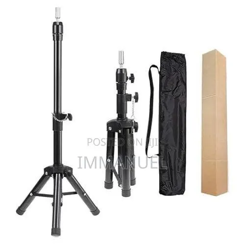 High Quality Tripod Wig Stand · Photo 1