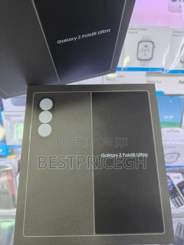 New Samsung Galaxy Z Fold8 Ultra 512 GB Blue · Photo 1
