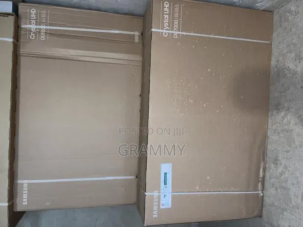 Brand New 2025 Samsung U8000f 65 Inches · Photo 1