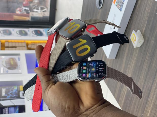 Hk 10 Pro Max Smart Watch | Bluetooth | Fitness Tracker | Brand New · Photo 1
