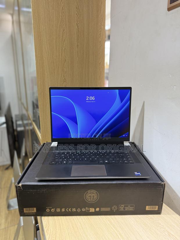 Laptop Dell Alienware X16 32GB Intel Core I9 SSD 1T · Photo 7