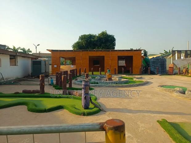Commercial Leisure Center for Sale in Oyarifa · Photo 3