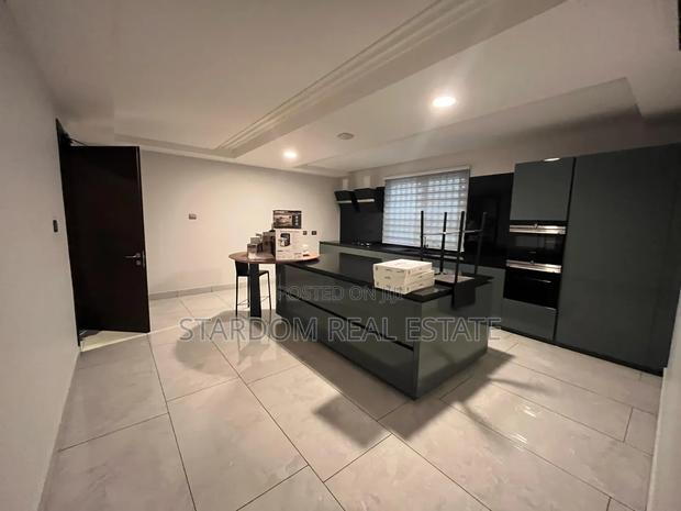 Furnished 4bdrm Townhouse / Terrace in East Legon for rent · Photo 4