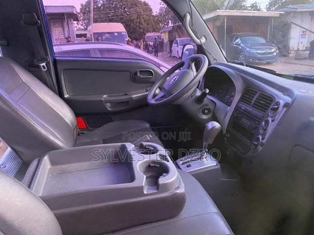 Kia Bongo Automatic · Photo 2