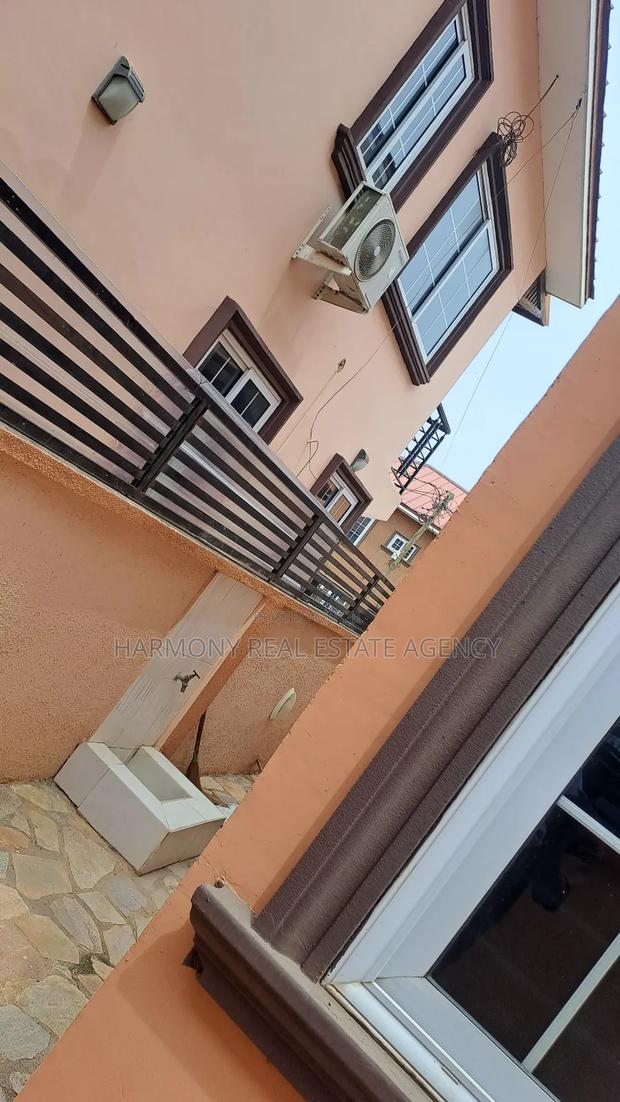 4bdrm House in Achimota for rent · Photo 3