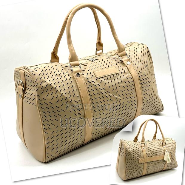 Vintage New Leather Duffle Bags · Photo 2