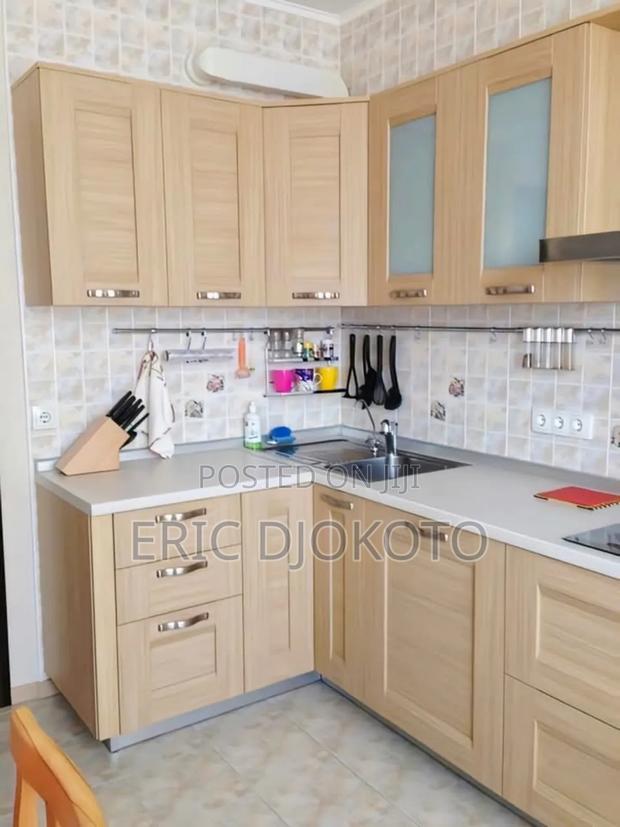 Kitchen Cabinets Asanfena · Photo 1