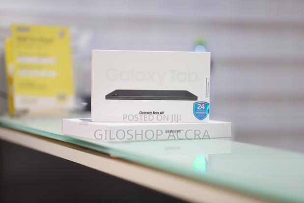 New Samsung Galaxy Tab A9 128 GB Blue · Photo 1