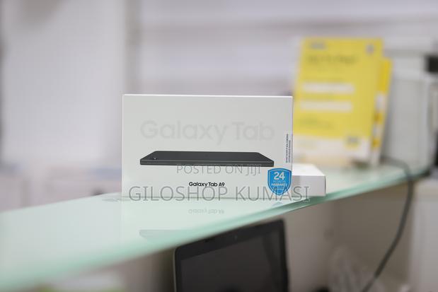 New Samsung Galaxy Tab A9 128 GB Blue · Photo 1