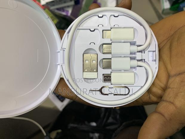 60w Multi Functional Fast Charging Data Cable Storage Kit · Photo 5