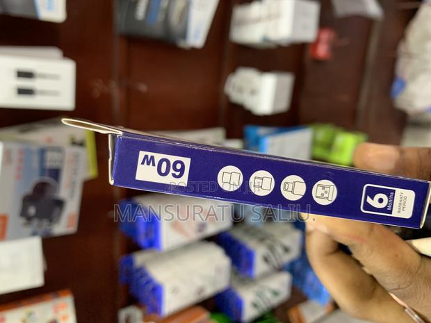 60w Multi Functional Fast Charging Data Cable Storage Kit · Photo 3