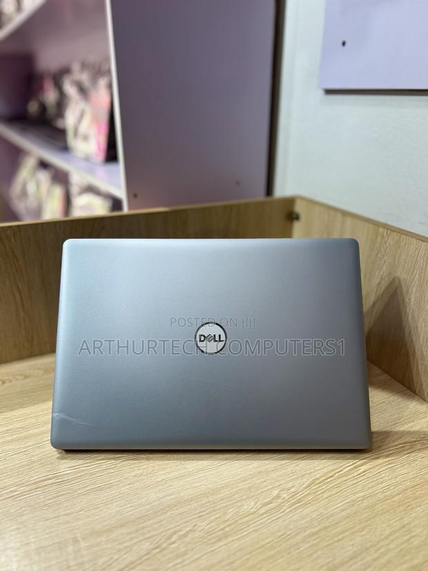 Laptop Dell Inspiron 15 16GB Intel Core I5 SSD 512GB · Photo 5
