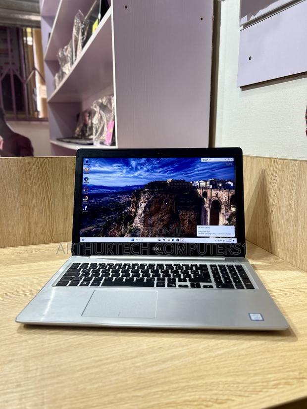 Laptop Dell Inspiron 15 16GB Intel Core I5 SSD 512GB · Photo 1