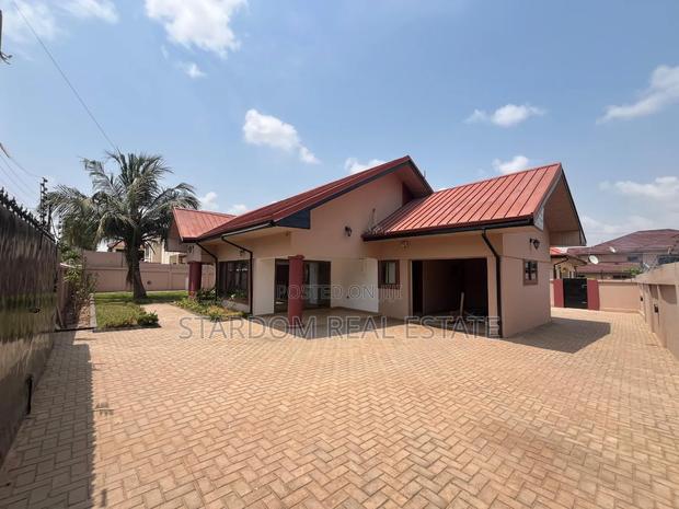 3bdrm House in Trassacco Area, East Legon for rent · Photo 1
