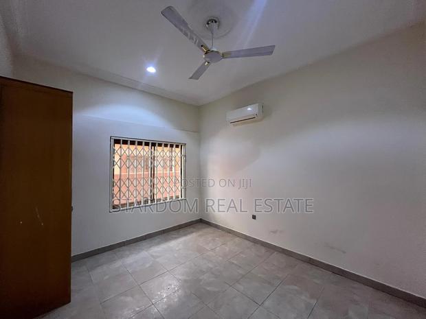 3bdrm House in Trassacco Area, East Legon for rent · Photo 7