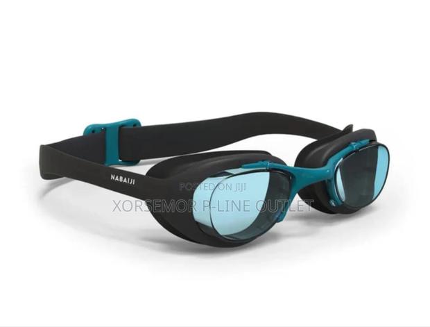 Anti-Fog Swimming Goggle · Photo 1