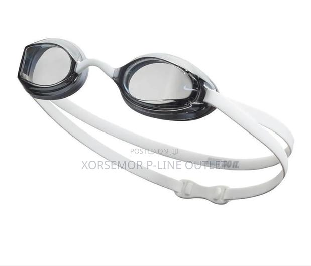 Professional Swimming Shield · Photo 1