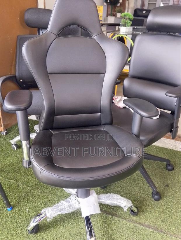 Foreign Ergonomic Chair · Photo 1