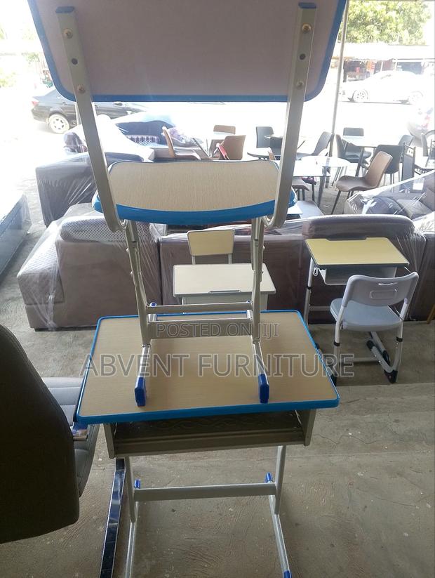 Students New Chairs · Photo 2