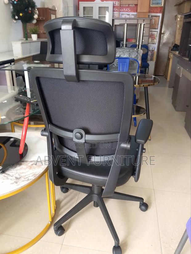 Finest Modernized Chair · Photo 2