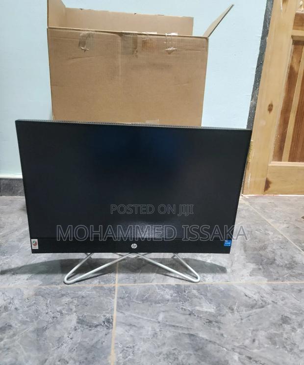 New Desktop Computer HP AiO 24 8GB Intel Core i5 HDD+SSD 1T · Photo 2