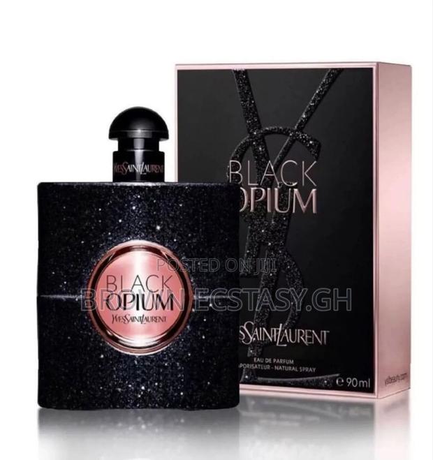 Yves Saint Laurent Black Opium Perfume · Photo 7