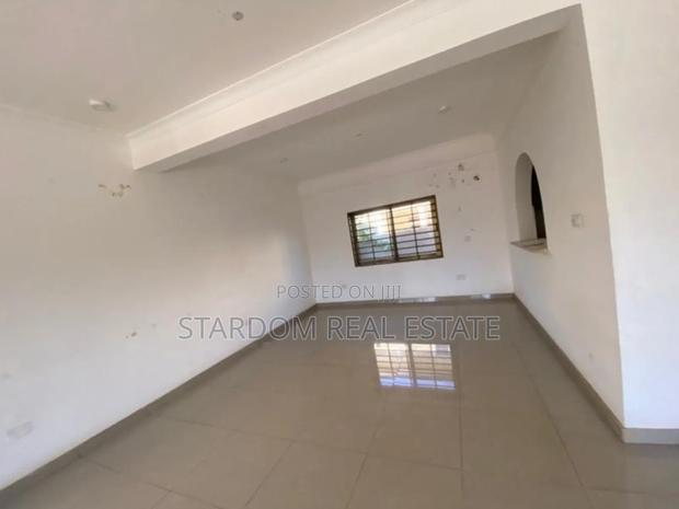 2bdrm Apartment in Com20 Road, Spintex for rent · Photo 4