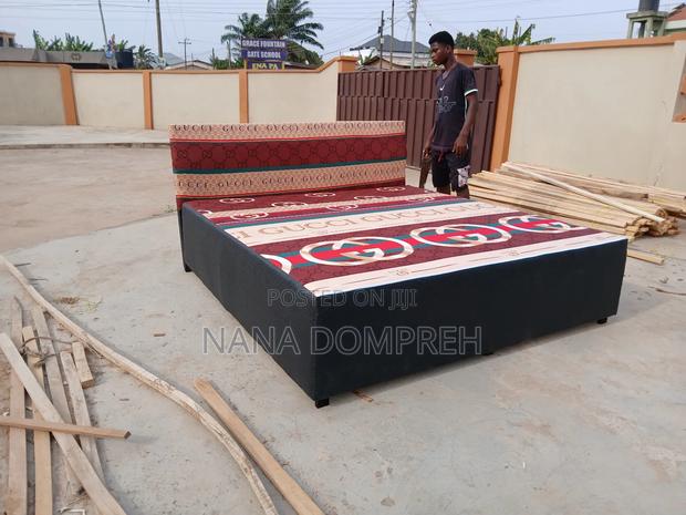 Brown on Black Gucci Bed · Photo 2