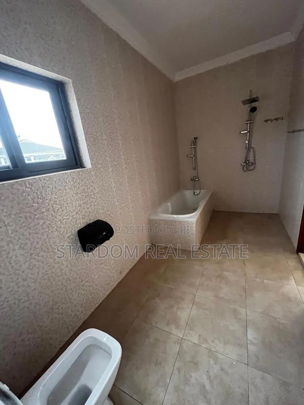 3bdrm Townhouse / Terrace in Adjiringanor, East Legon for rent · Photo 4