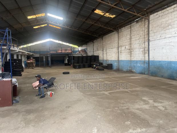 1000 SQM Warehouse at North Kaneshie Industrial Area · Photo 3