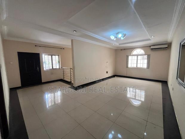 4bdrm Duplex in Adjiringanor, East Legon for rent · Photo 5