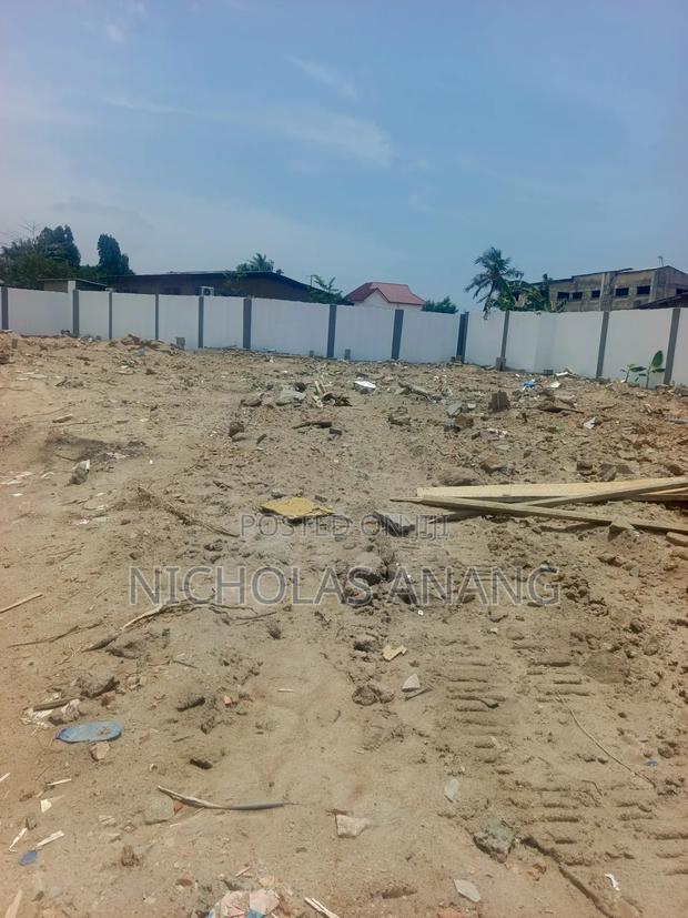 A Genuine 1 Plot of Land for Sale · Photo 2