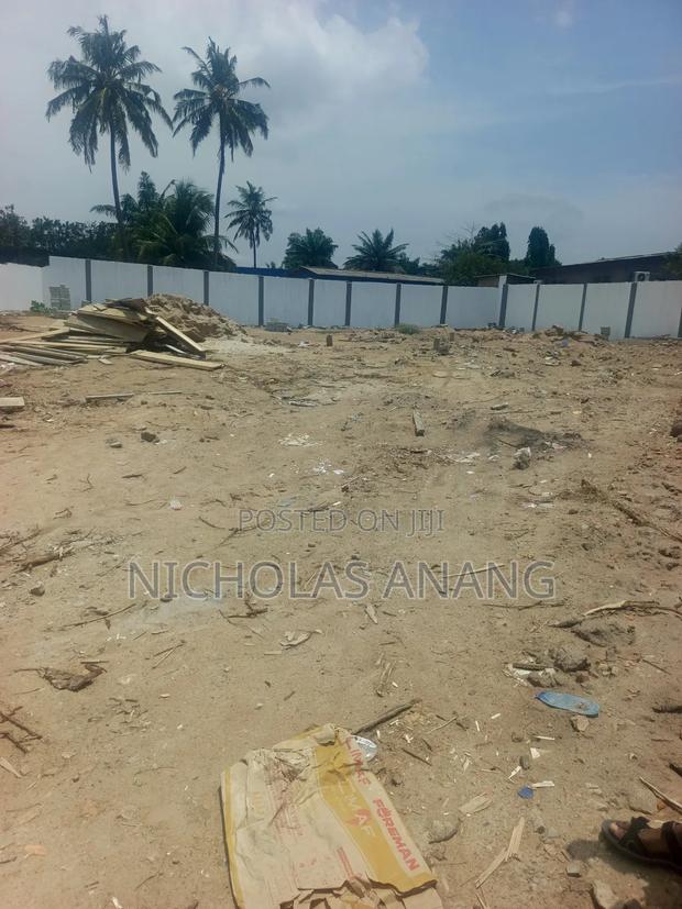 A Genuine 1 Plot of Land for Sale · Photo 5