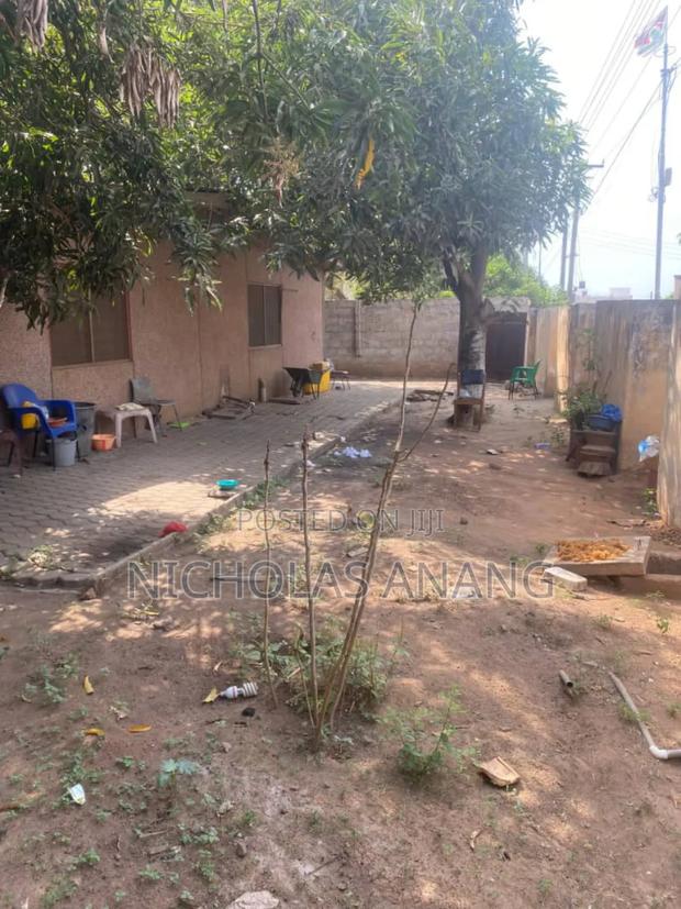 Genuine 3 Bedroom House for Sale · Photo 3