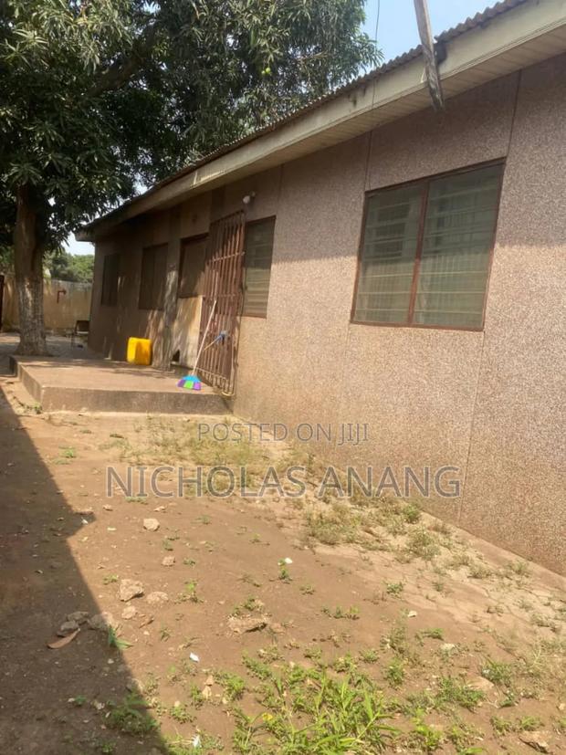 Genuine 3 Bedroom House for Sale · Photo 5