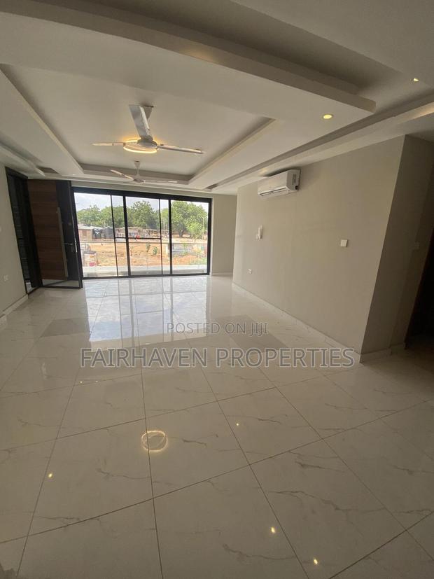 2bdrm Apartment in East Legon for rent · Photo 4