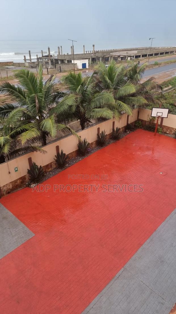 Furnished Hotel for Sale – La Beach Accra · Photo 8