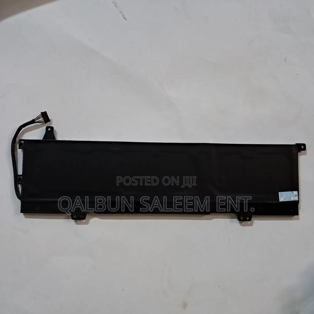 Lenovo L17l3pe0 Battery For Yoga 730 730-13ikb 730-15 15iwl · Photo 3