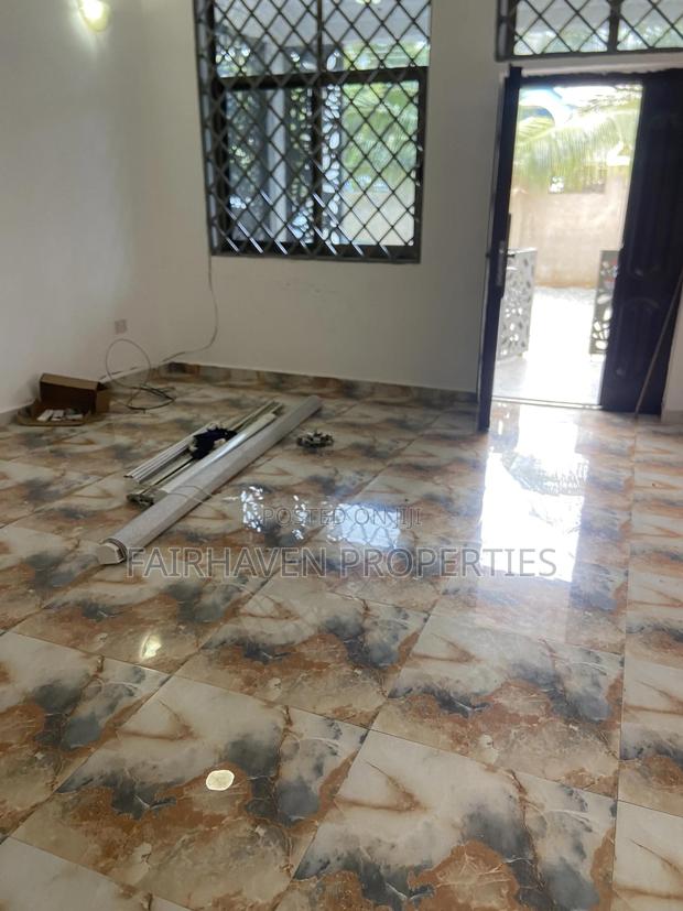 2bdrm Apartment in Tseaddo for rent · Photo 7