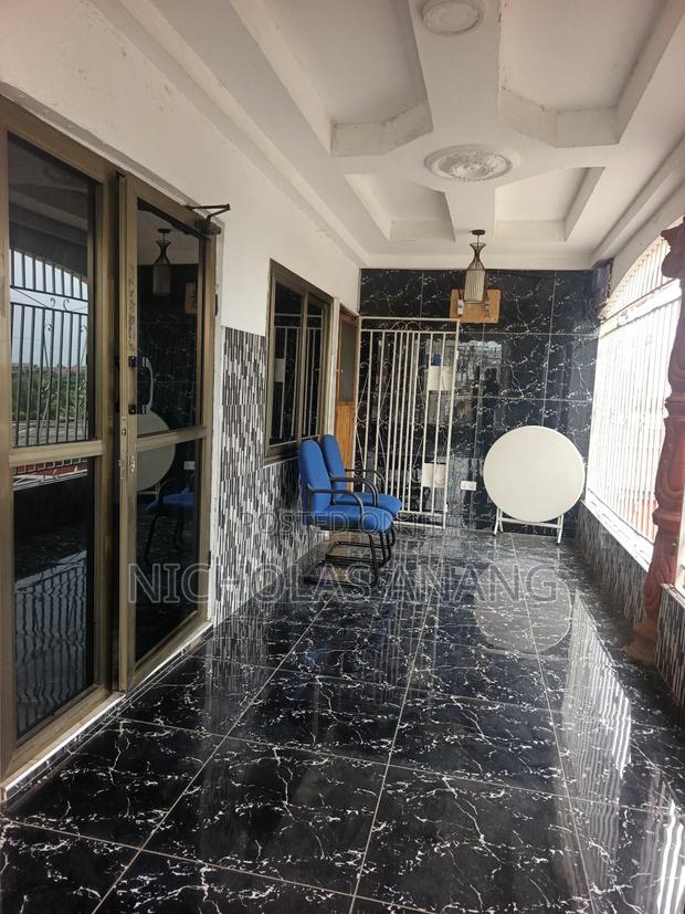 2bdrm Apartment in The Dorns Properties, New Town for rent · Photo 5